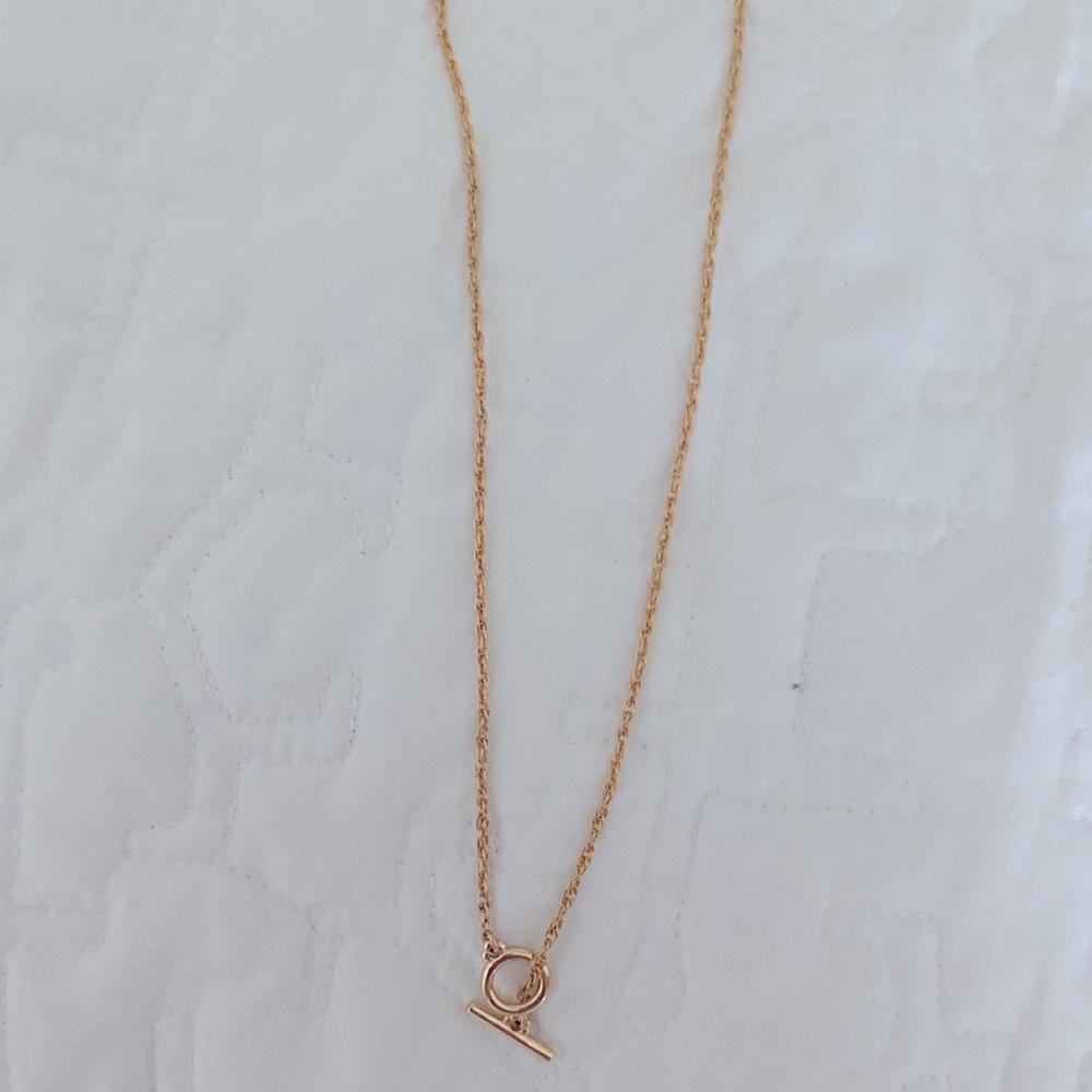 Electric picks worn once necklace! 16 inches